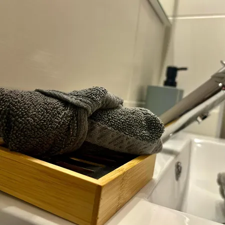 아파트 Joyeuse Escale A La Gare - 368 루앙