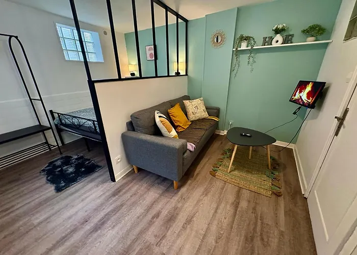 아파트 Joyeuse Escale A La Gare - 368 *